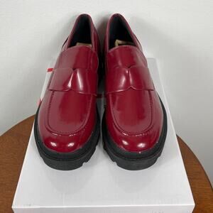 New Blondo Water Resistance Summer Loafer in Wine PU Women's Size 7